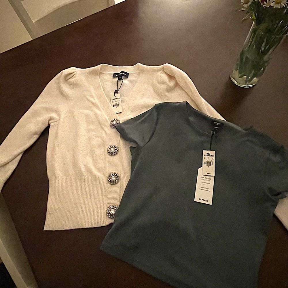 Express sweater with contour top